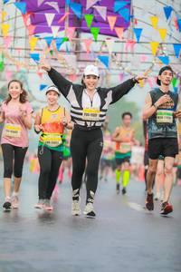 BIB: 11321, 21825, 15021
                            <button type="button" onclick="openModal(9696236)" class="btn btn-primary btn-sm float-right btn-popup" data-toggle="modal" data-target=".modal-high-quality">
                        <i class="fas fa-shopping-cart"></i> Add to Cart
                    </button>
                                            <button type="button" onclick="isThisMe(9696236, true)" class="btn btn-success btn-sm float-right btn-popup btn-isme hidden" data-toggle="tooltip" data-placement="bottom" title="นี่คือรูปของคุณใช่ไหม คลิกที่นี่เพื่อเอาเข้าอัลบั้ม">
                        <i class="fas fa-plus"></i> Add to album
                    </button>
                    <button type="button" onclick="isThisMe(9696236, false)" class="btn btn-warning btn-sm float-right btn-popup btn-isnotme hidden">
                        <i class="fas fa-ban"></i> Remove from album
                    </button>